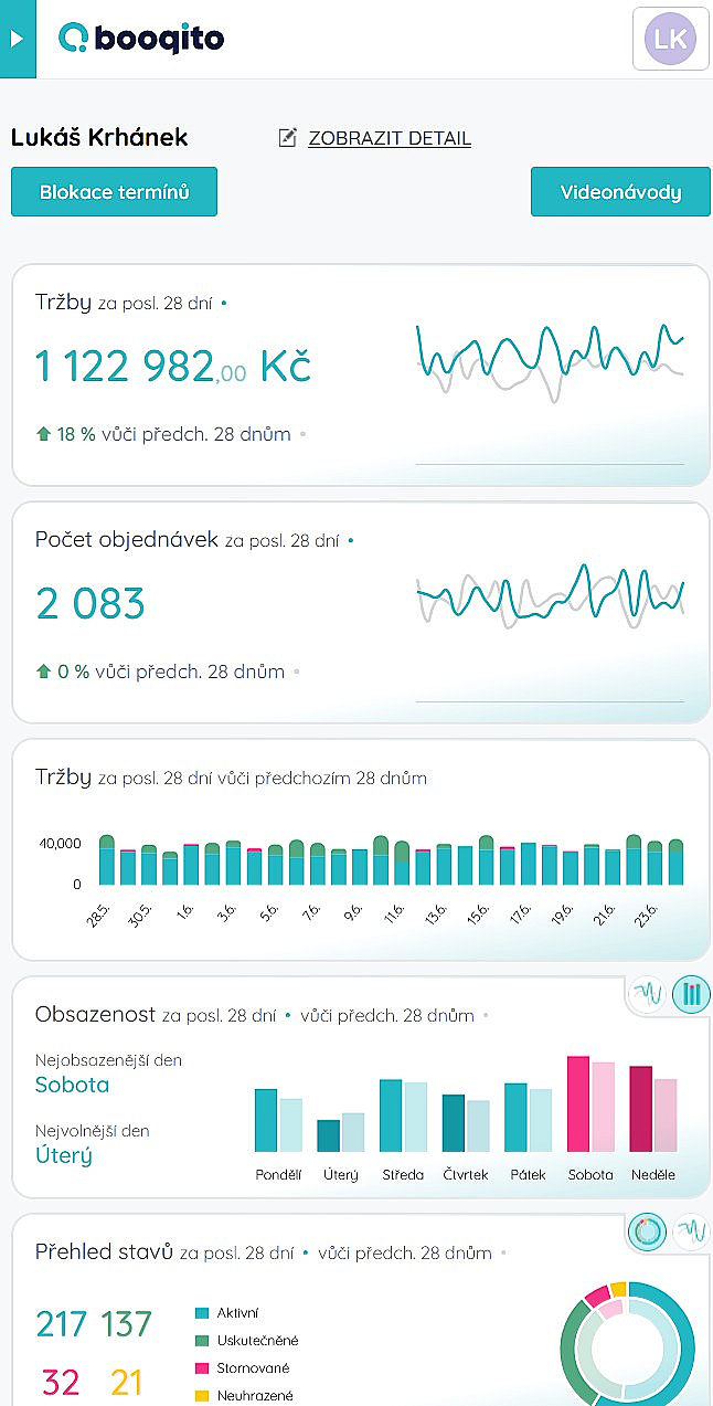 Screenshot mobilní verze CRM systému Booqito